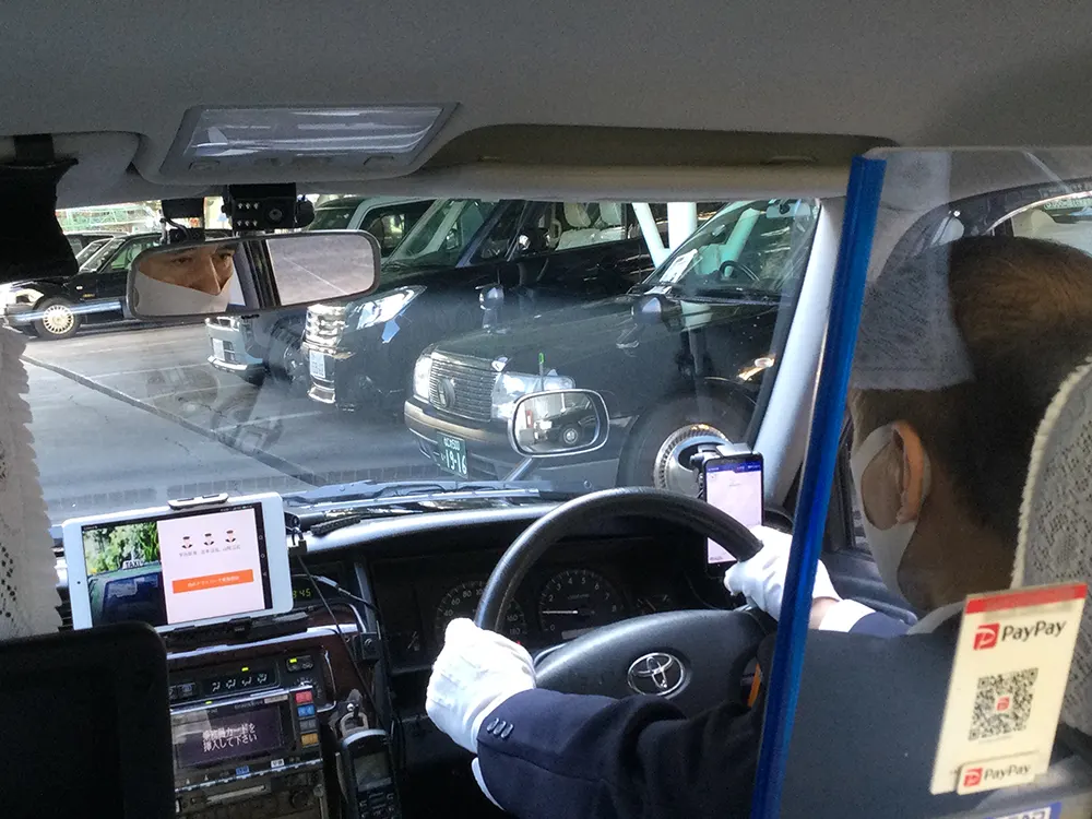 大阪山陽タクシーの車内